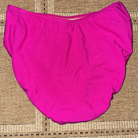 NWT 2 PIECE TANKINI WITH UNDERWIRE AND SEE THRU NETTING - Picture 3 of 8